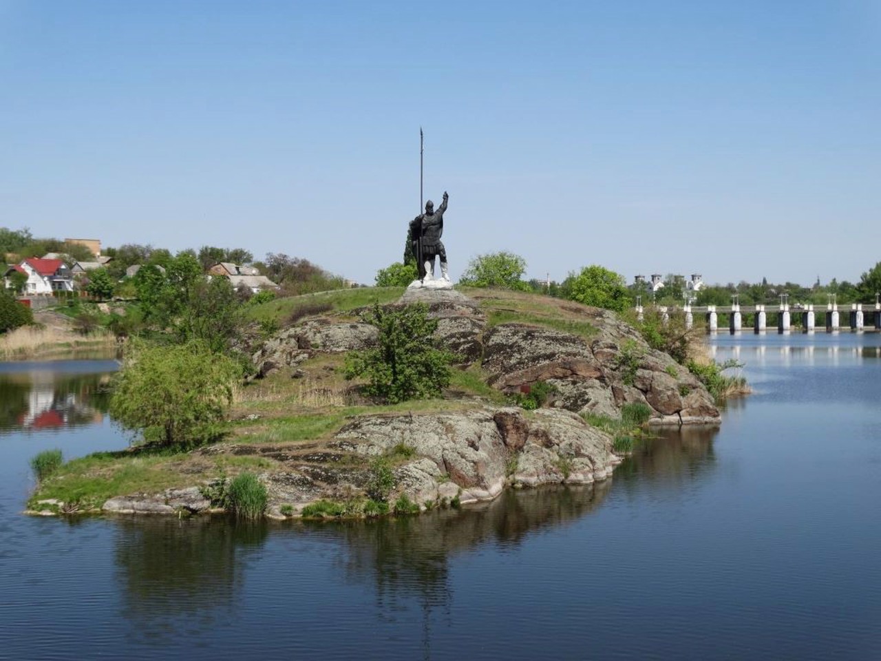 Корсунь днр. Корсунь-Шевченковский город Украина. Корсунь-Шевченковский река Рось. Г Корсунь Шевченковский Украина. Корсунь-Шевченковский город Украина Черкасская область.