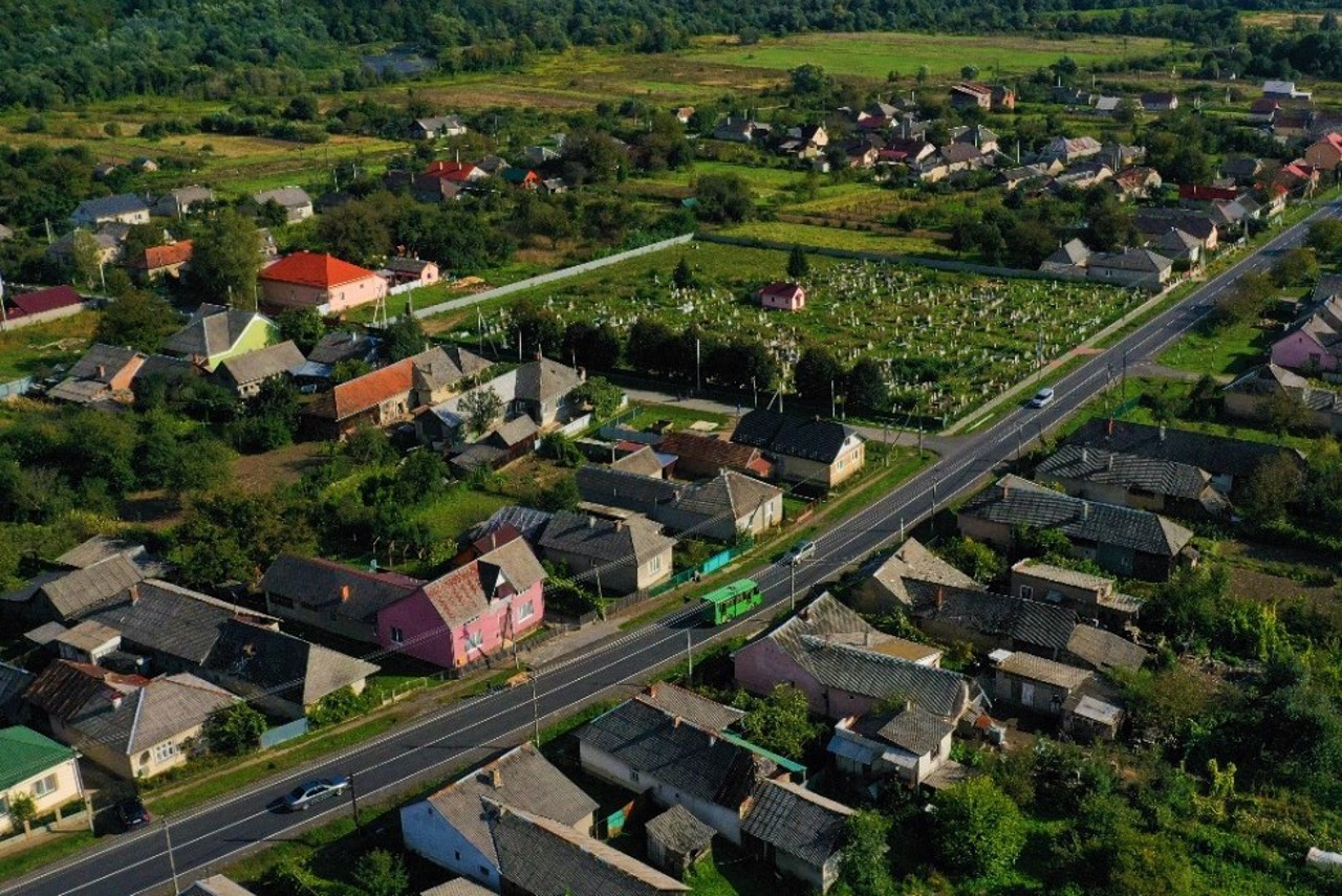 Malyi Bereznyi village