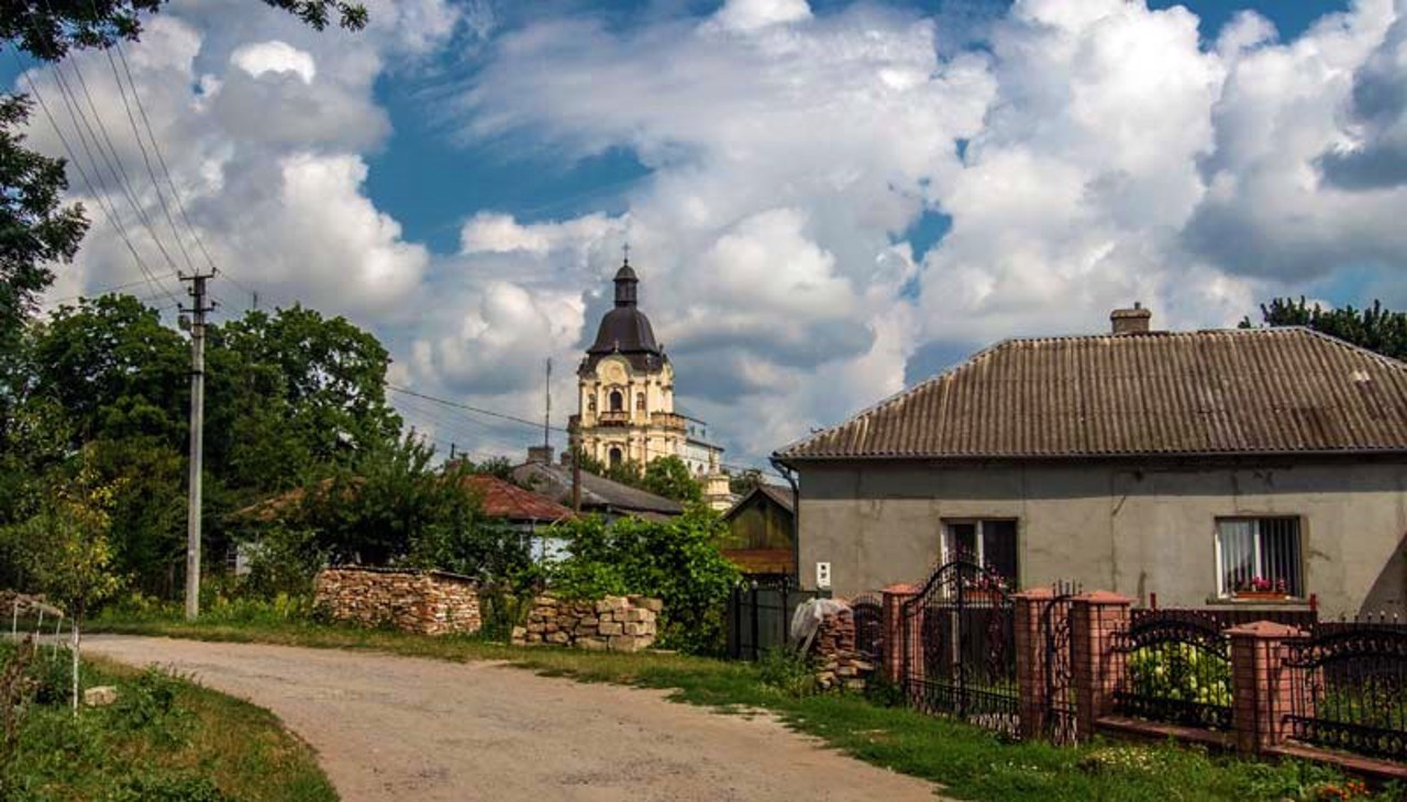 Селище Микулинці