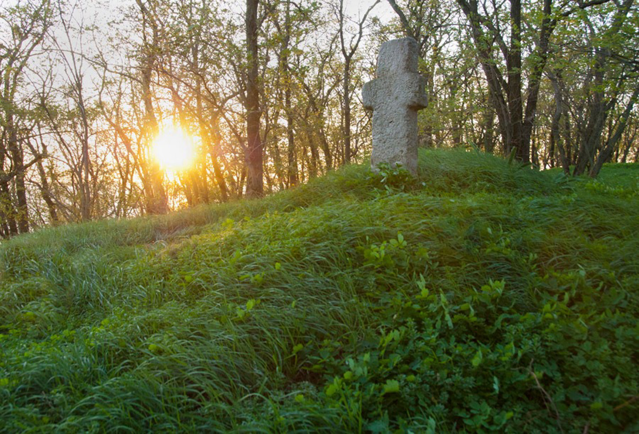 Trakhtemyriv village