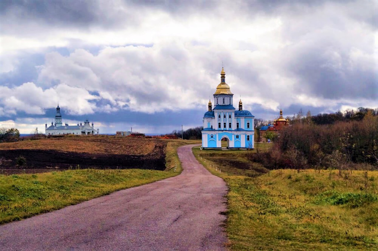 Nova Sloboda village (Sumy)