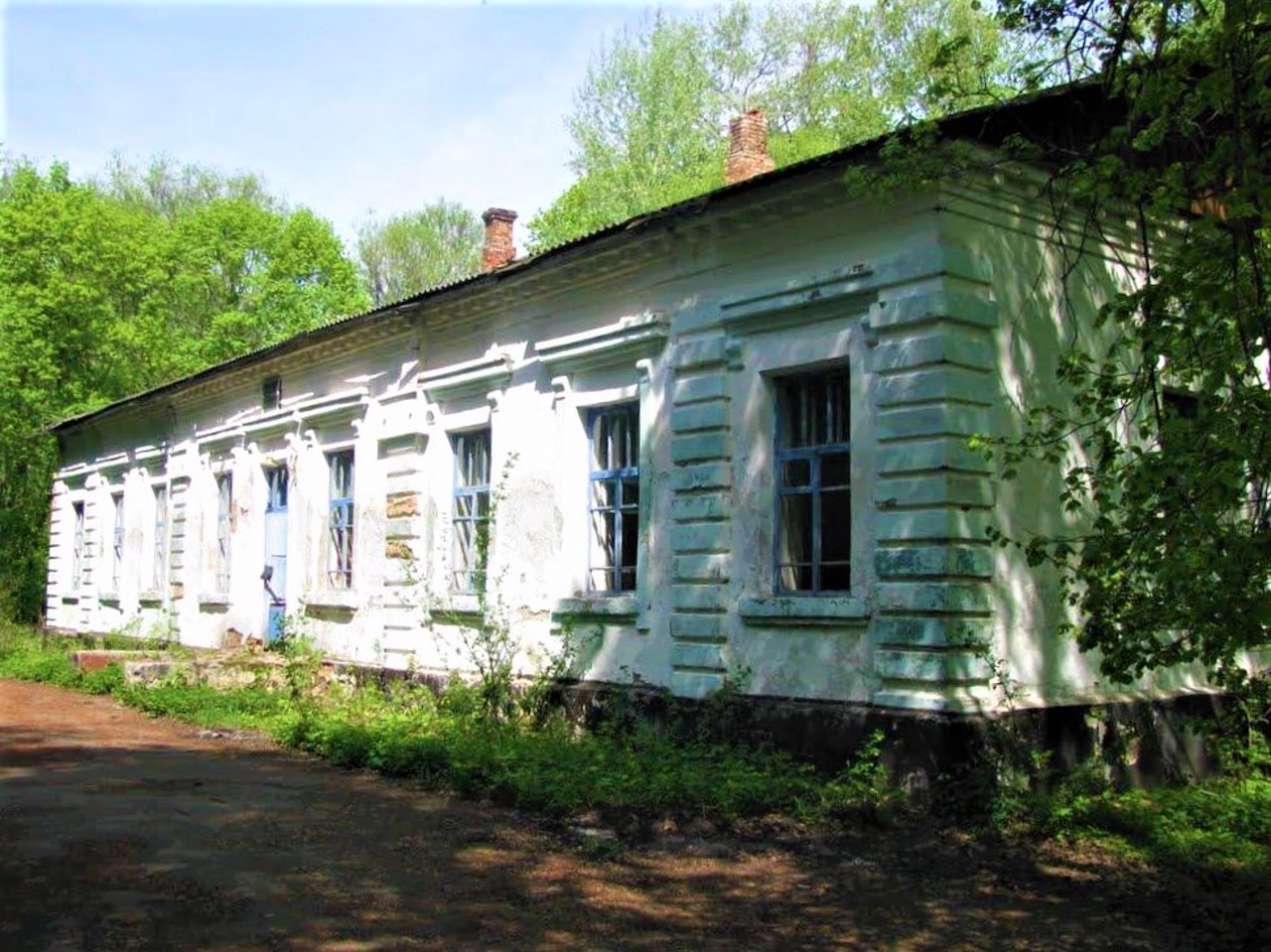 Tynytsia village