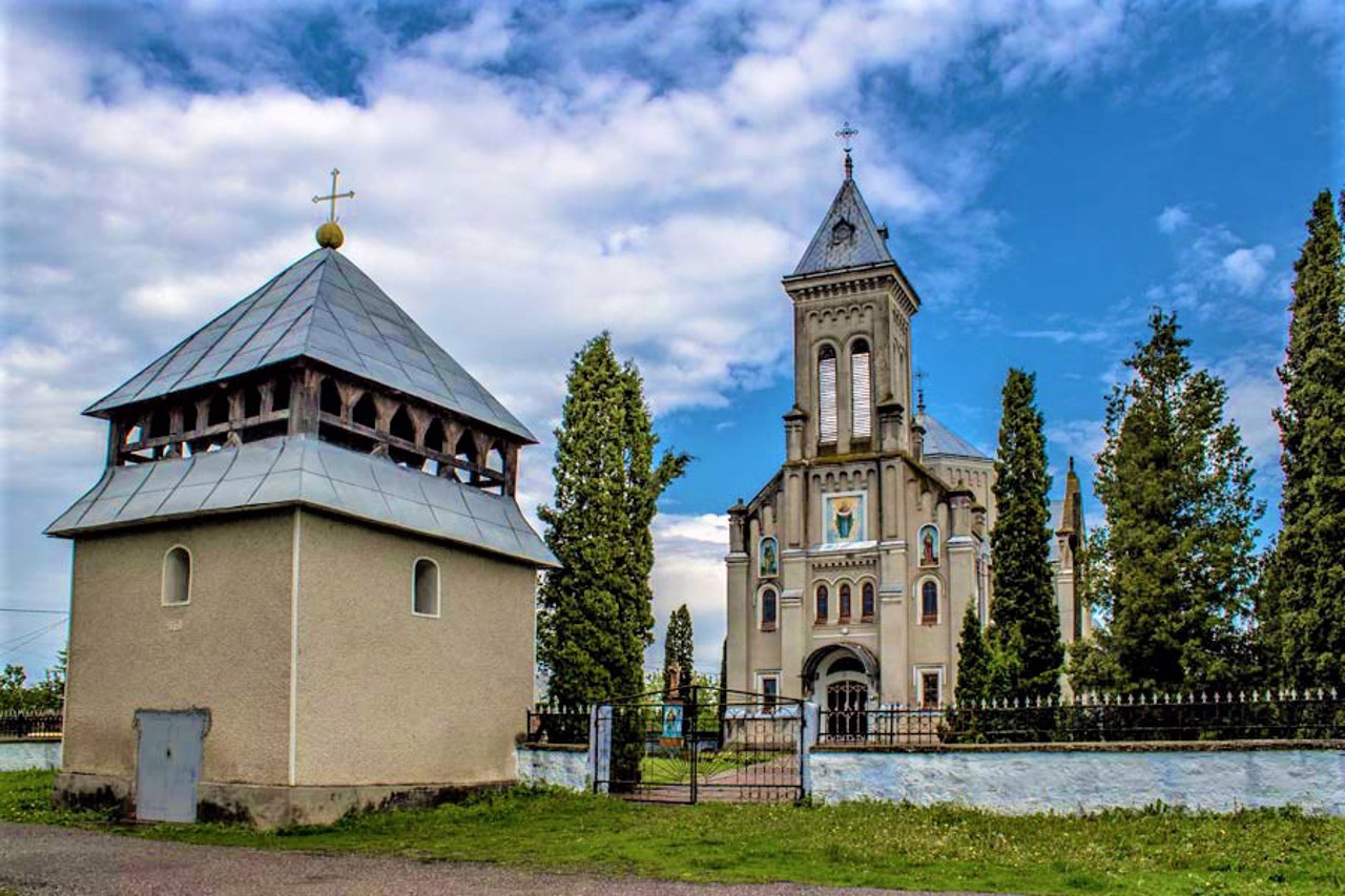 Sorotske village