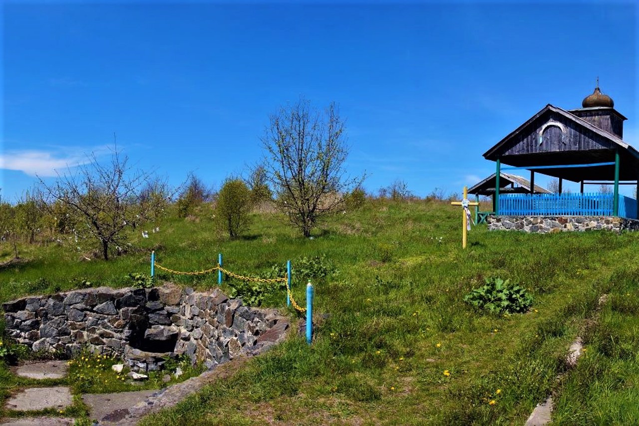 Slobidka-Shelekhivska village