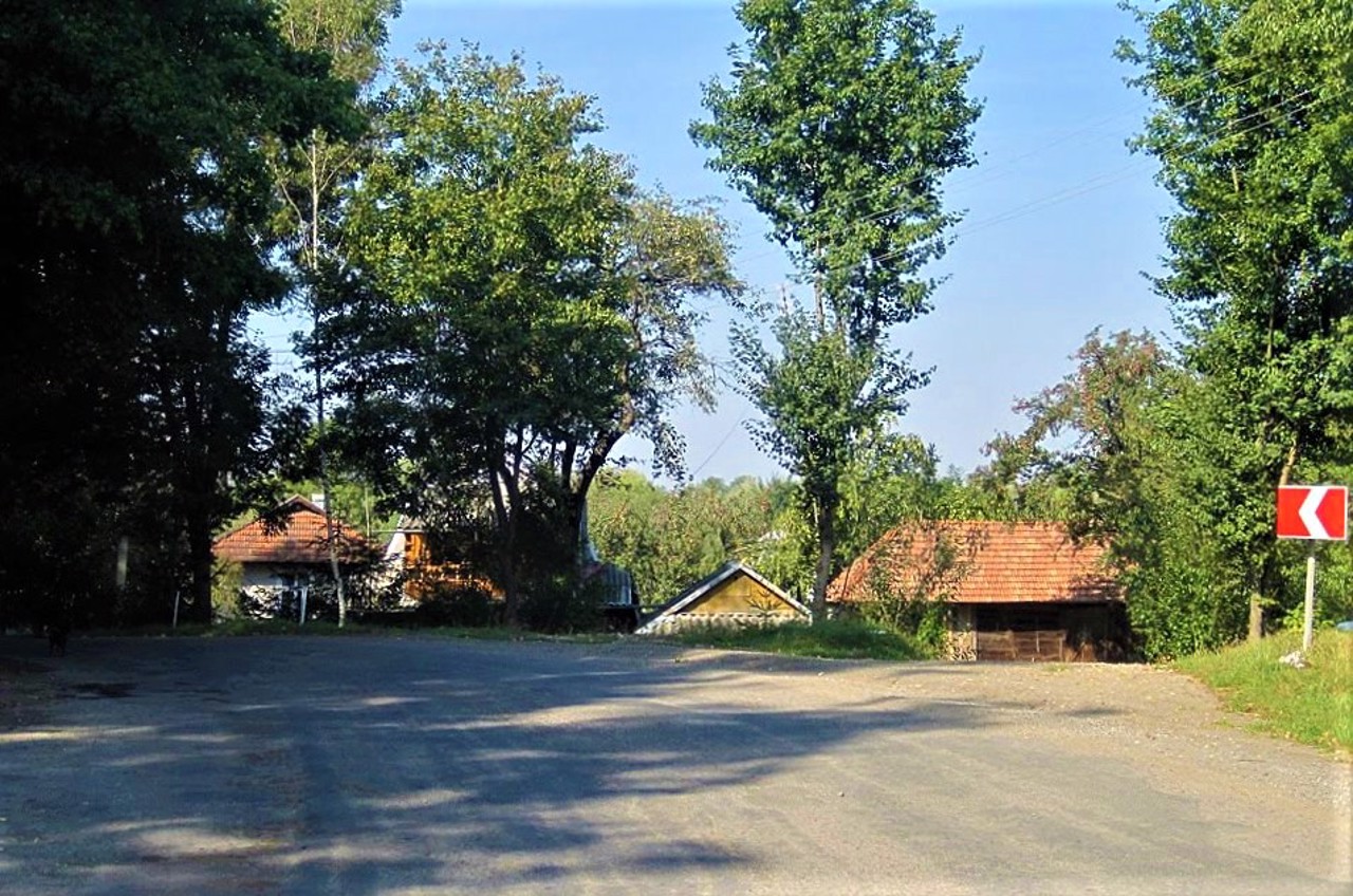 Village Nyzhnii Verbizh