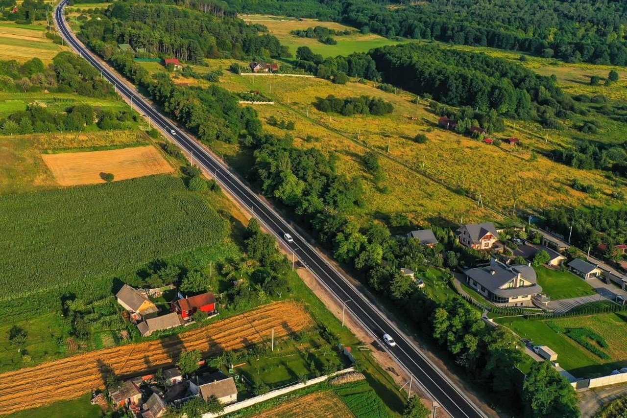 Село Верхів