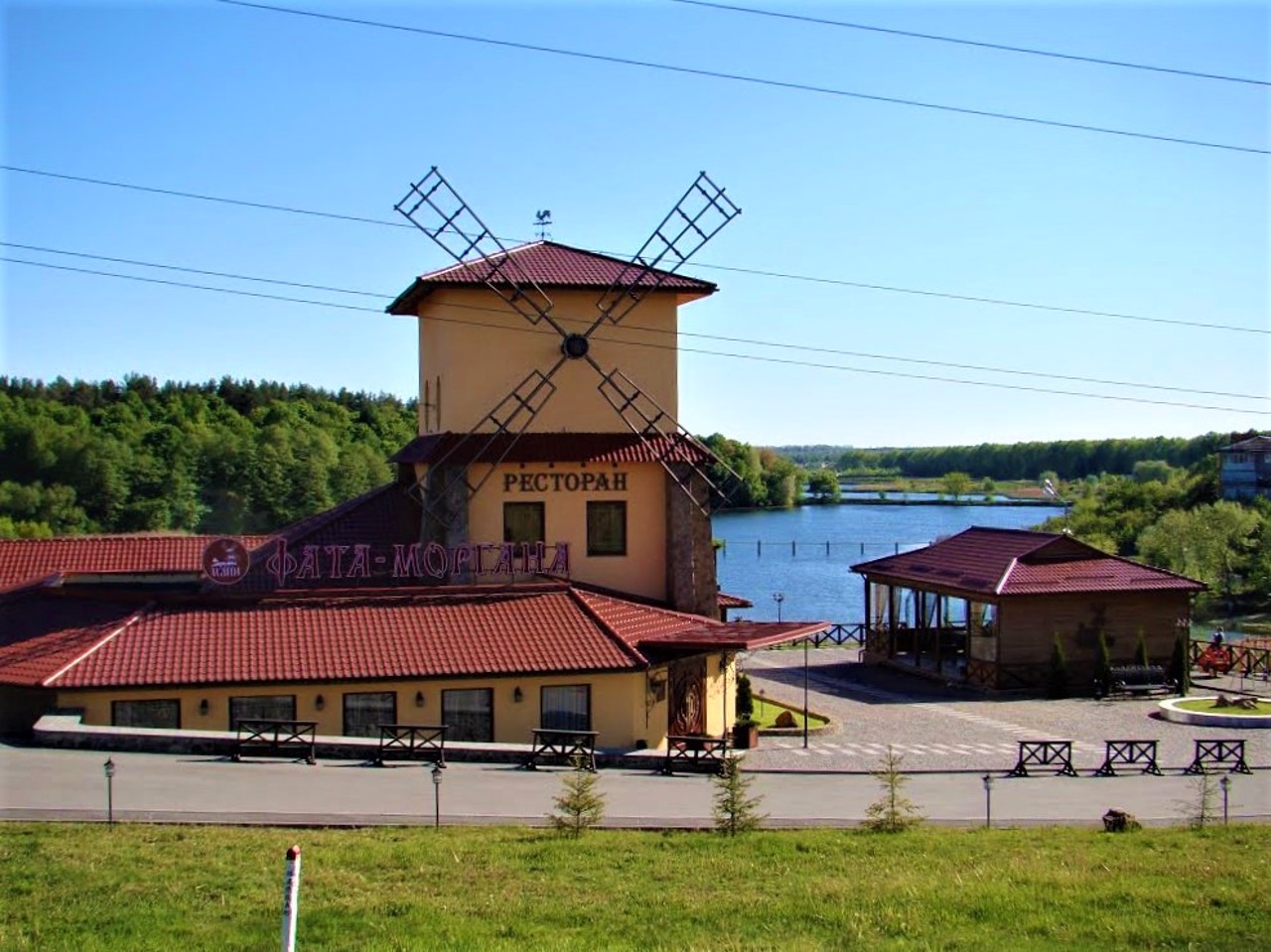 Село Зарванці