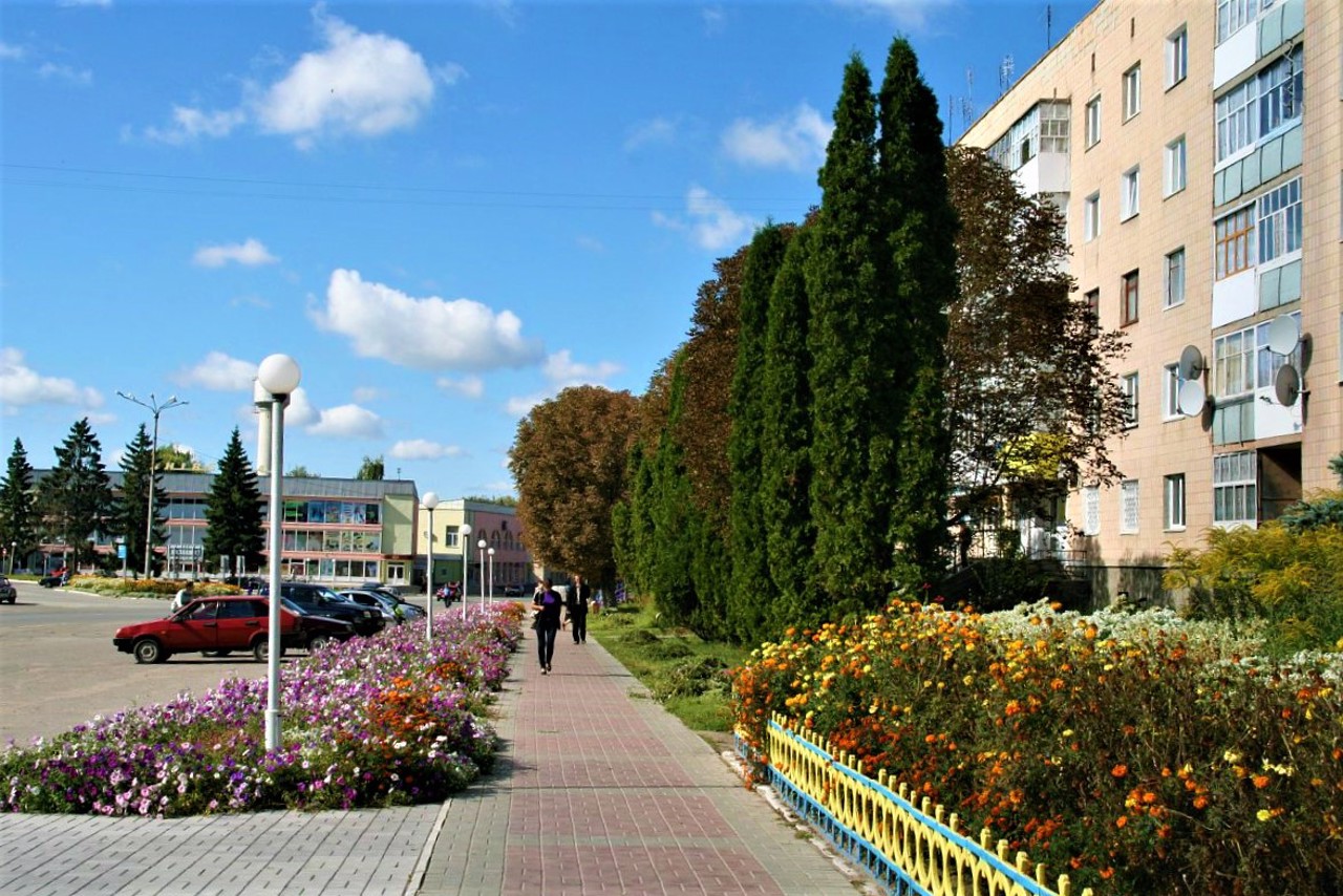 Город Мена