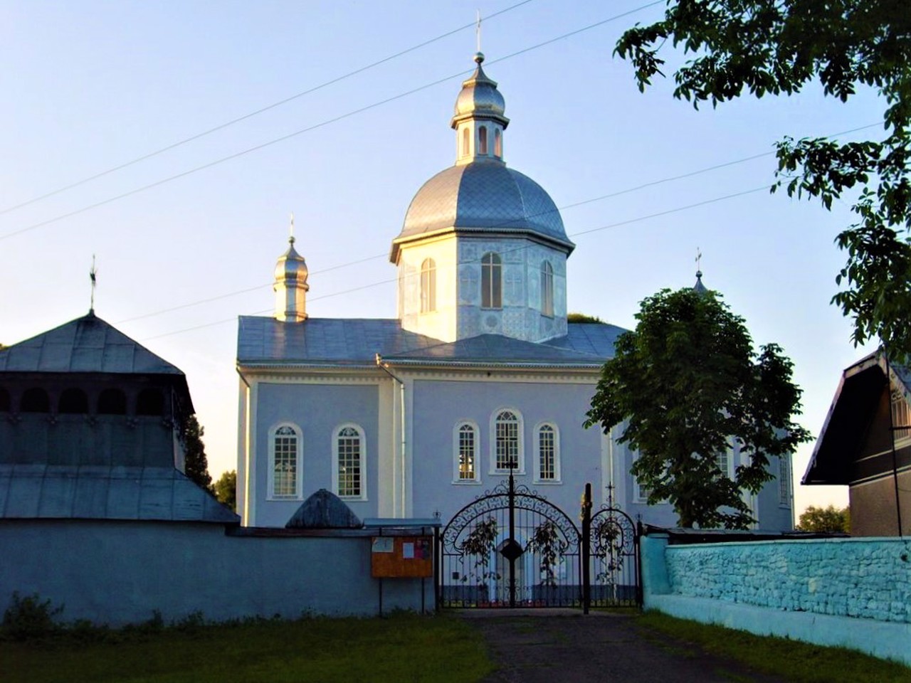 Tyshkivtsi village