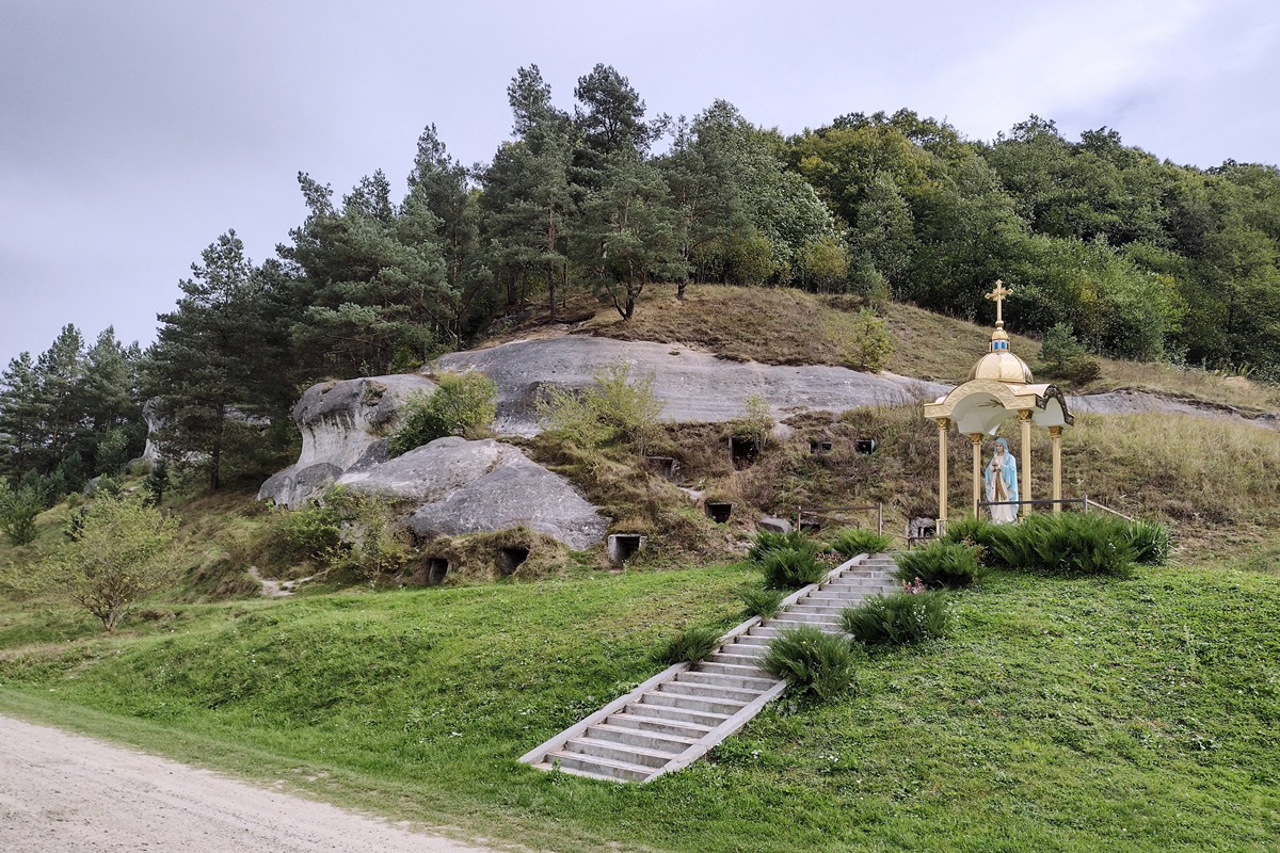 Культовий комплекс білих хорватів, село Дуброва