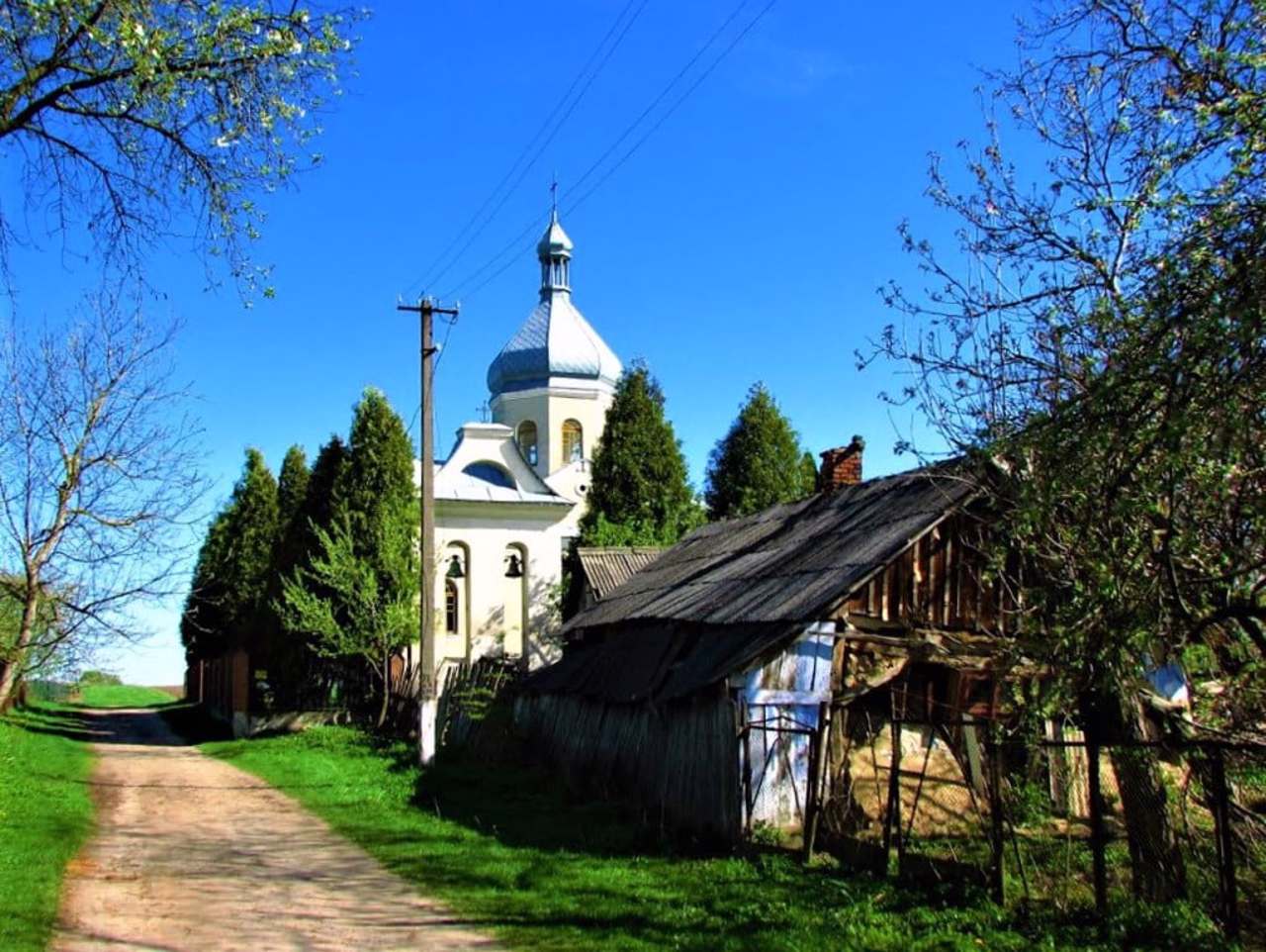 Village Zhuravnyky, Lviv region