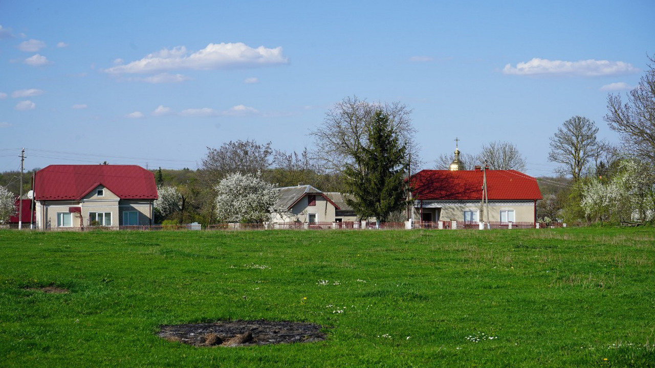 Ishkiv village