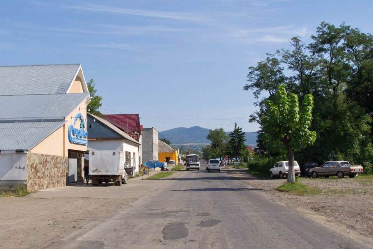 Село Ільниця