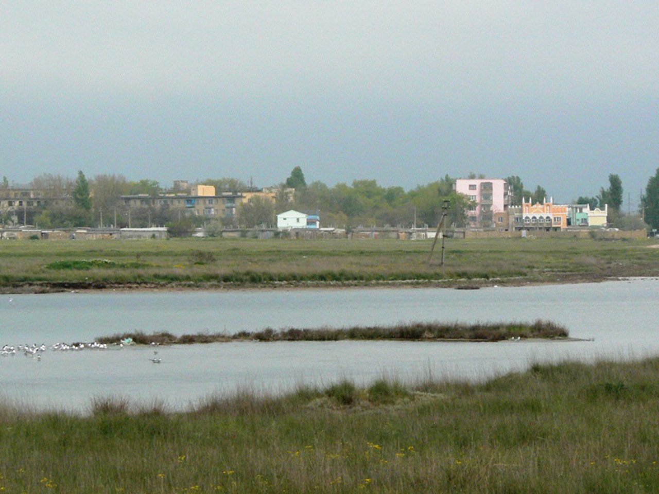 Donuzlav Lake, Myrnyi