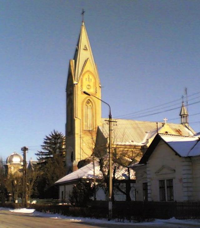 Костел Святой Анны, Сторожинец