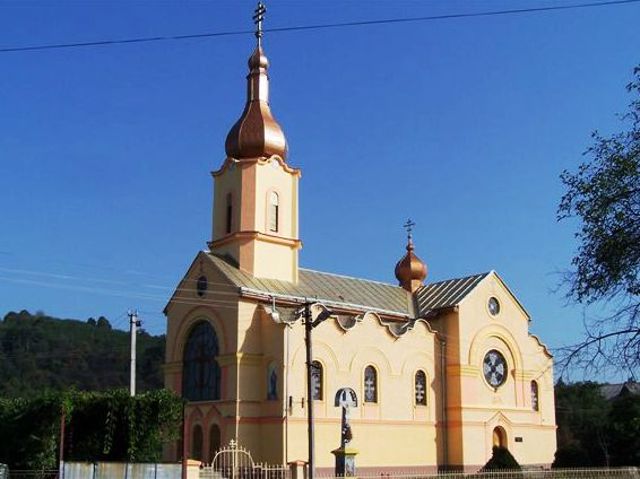 Іллінська церква, Чінадійово