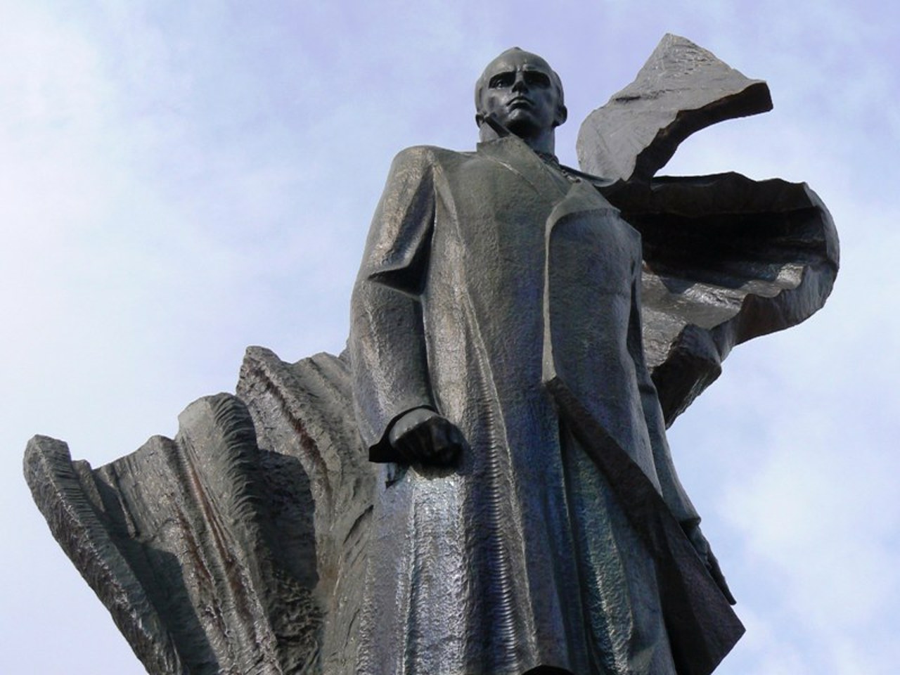 Stepan Bandera Monument, Ternopil
