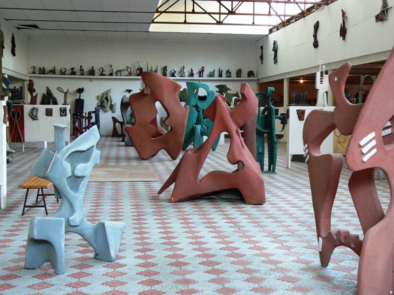 Mykhaylo Dzyndra Museum of Modern Sculpture, Briukhovychi