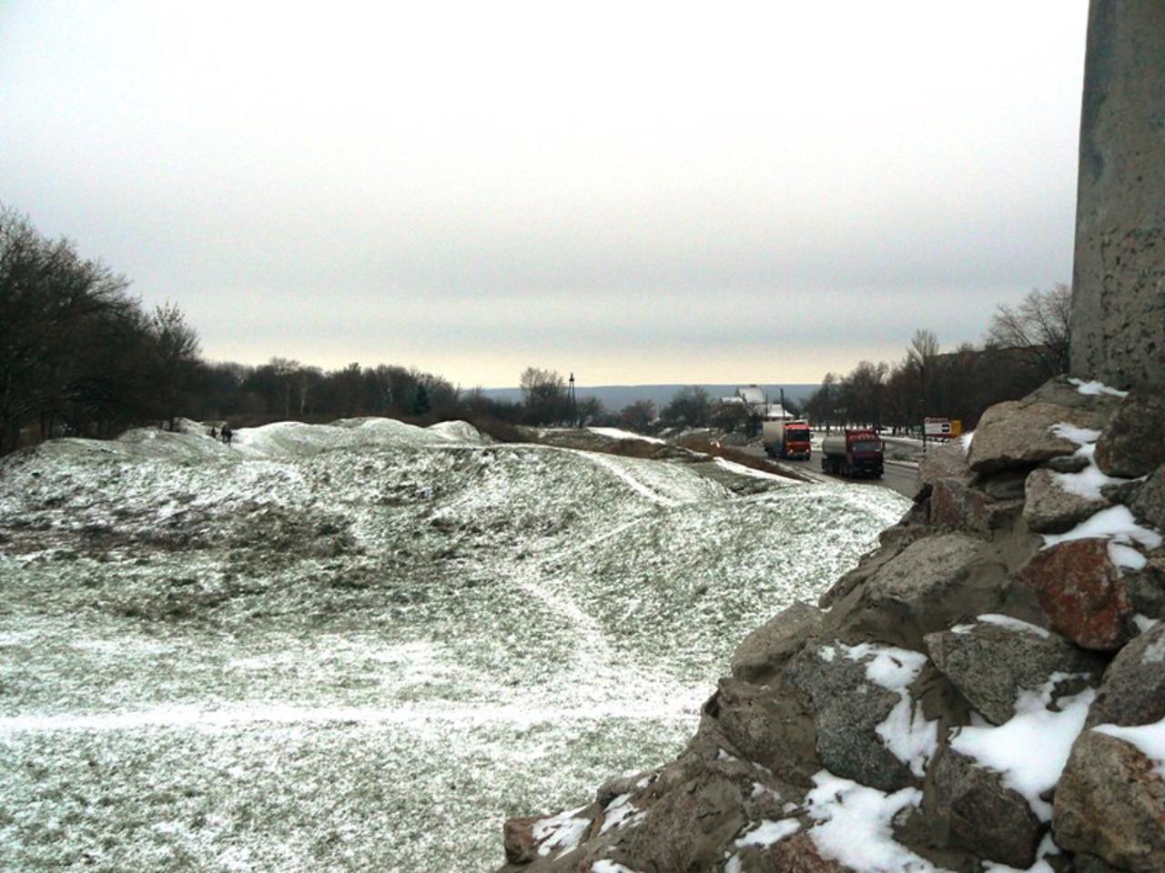 Byelovska Fortress, Krasnohrad