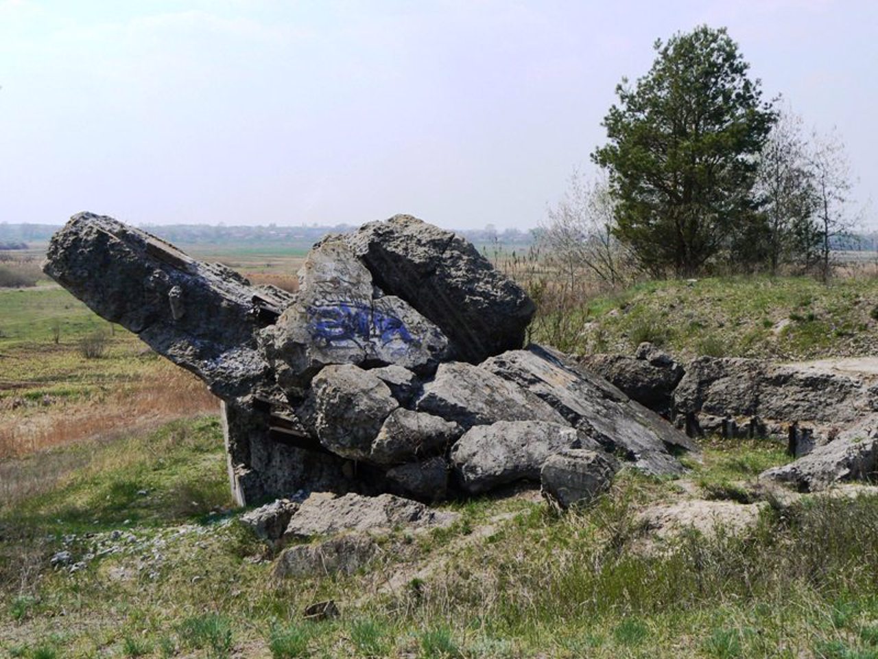 Pillbox 578, Liutizh