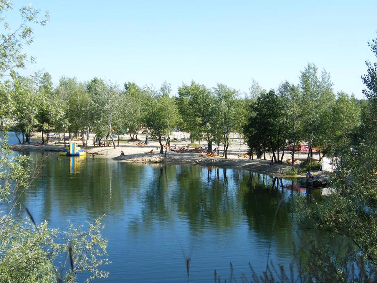 Blue Lakes, Shchurove