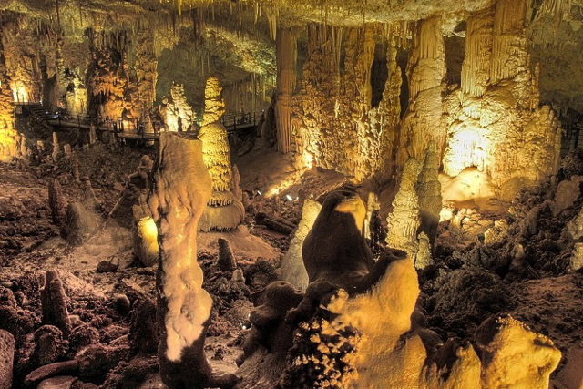 Скельская пещера, Родниковское