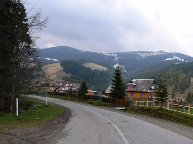 Kryvopillia Pass