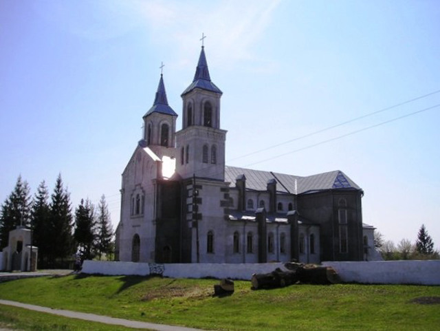 Saint Anna's Church, Derazhnia