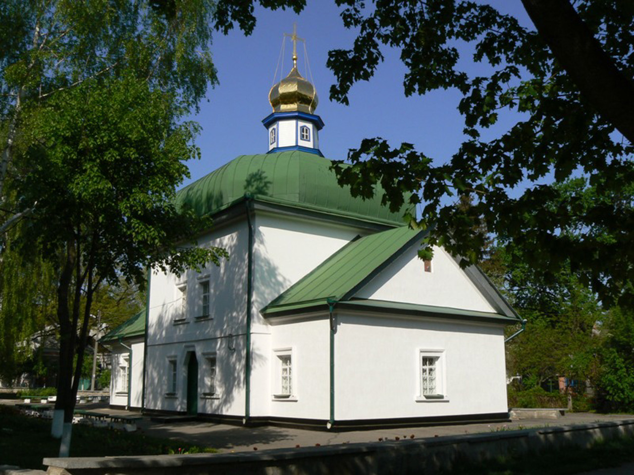 Приход улица. Полтава Церковь. Полтава Вознесенская Церковь. Полтава Церковь ул Октябрьская.