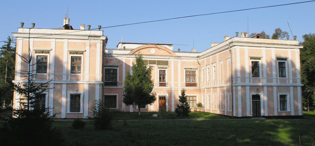 Tsenin Manor, Kotiuzhany