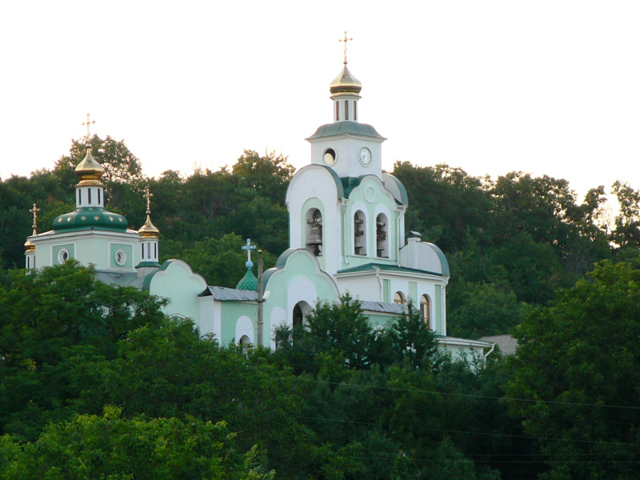 Holy Trinity Church, Lubny