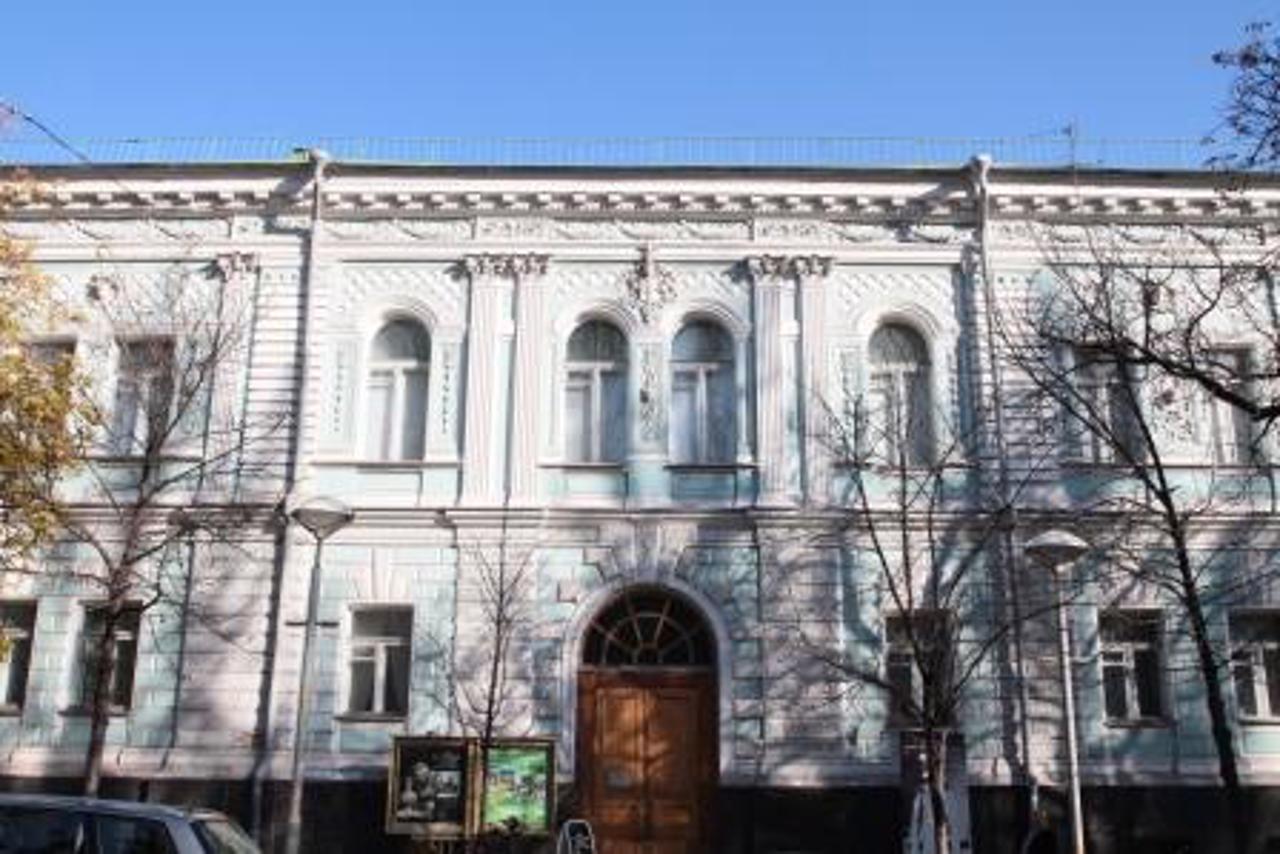 Национальный музей Тараса Шевченко, Киев