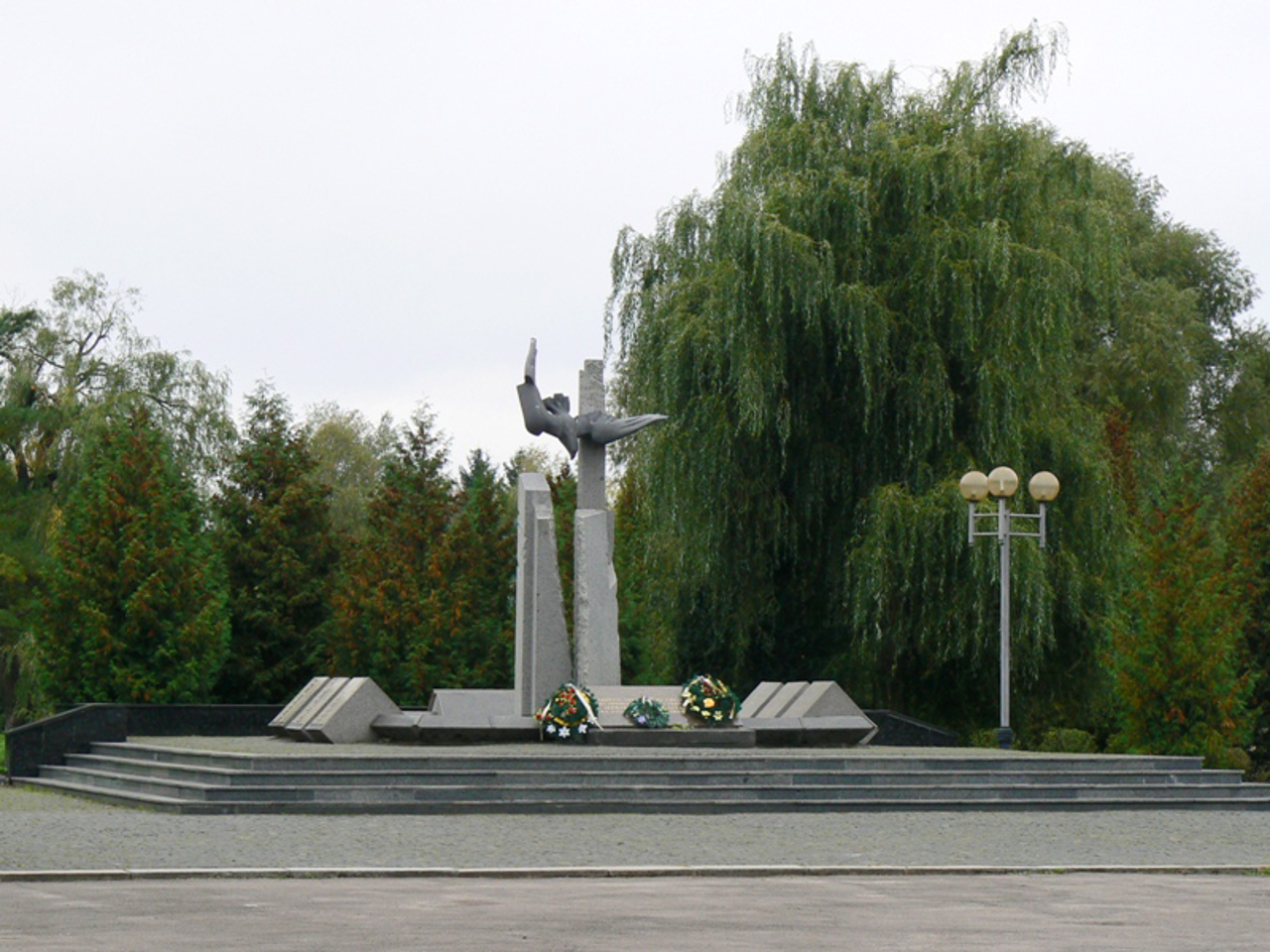 Swan Lake Park, Rivne