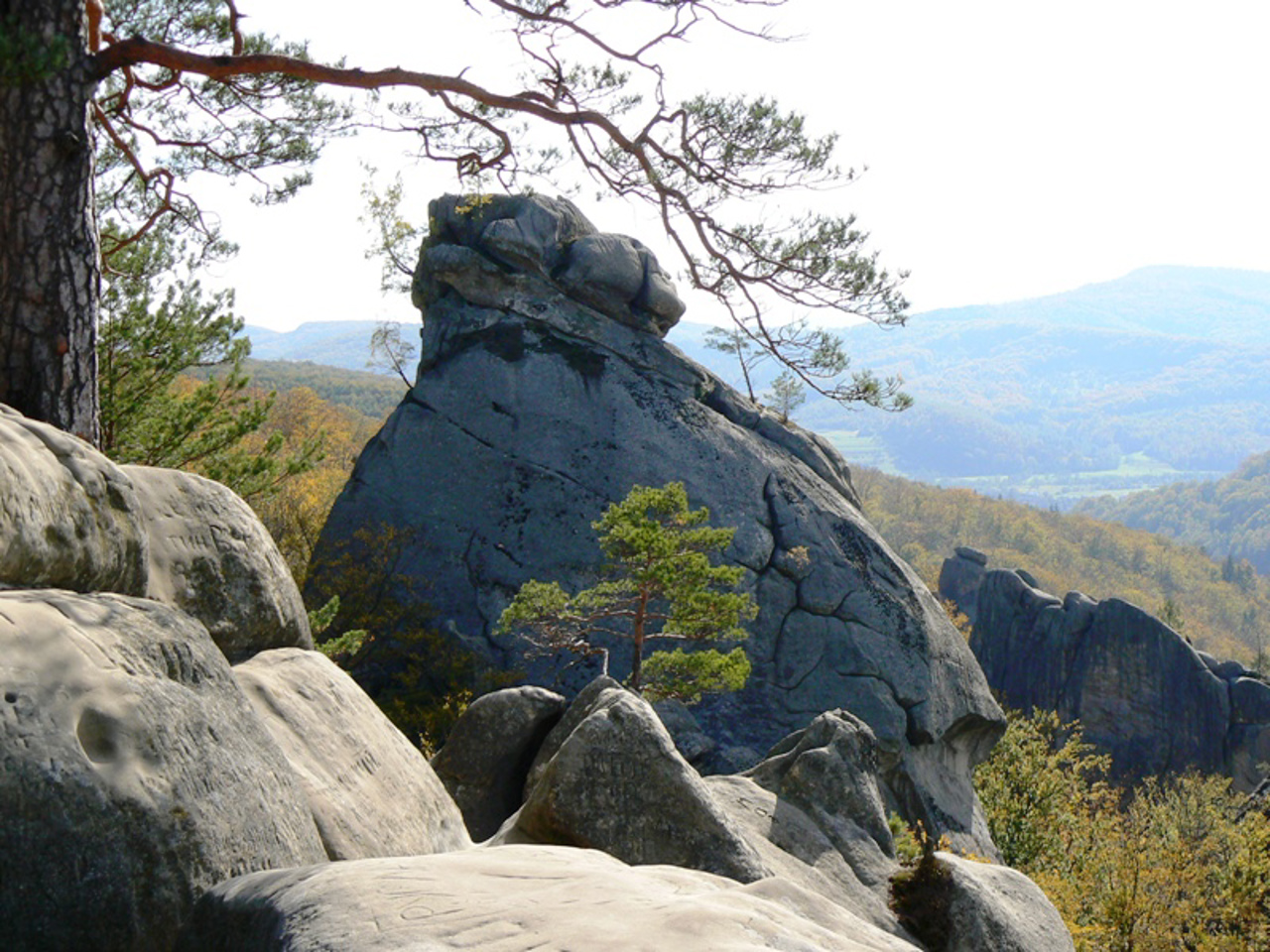 Dovbush Rocks, Bubnyshche