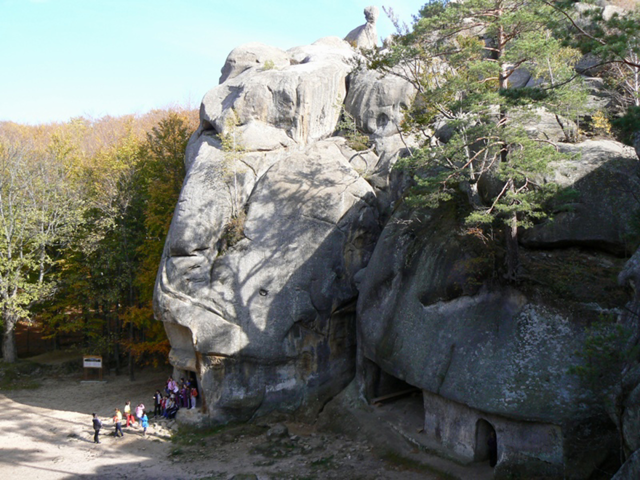 Dovbush Rocks, Bubnyshche