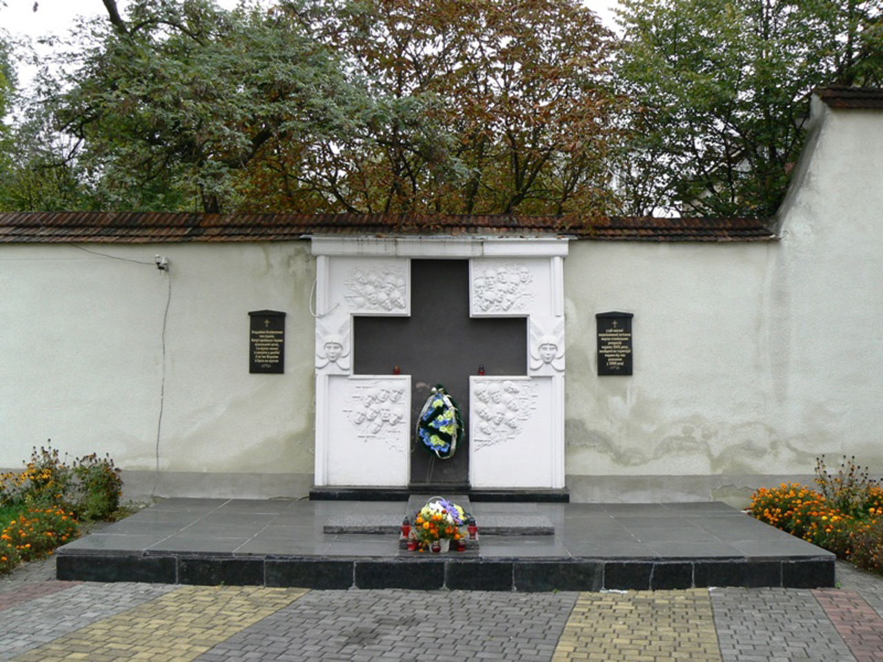 Memorial "Fighters for the Freedom of Ukraine", Stryi