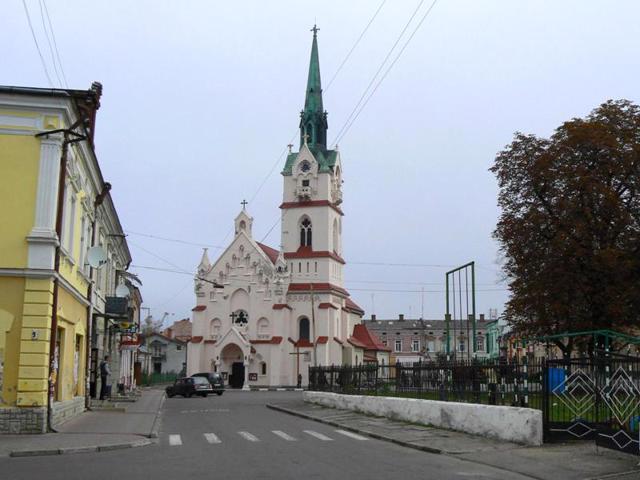 Nativity of Holy Virgin Church, Stryi