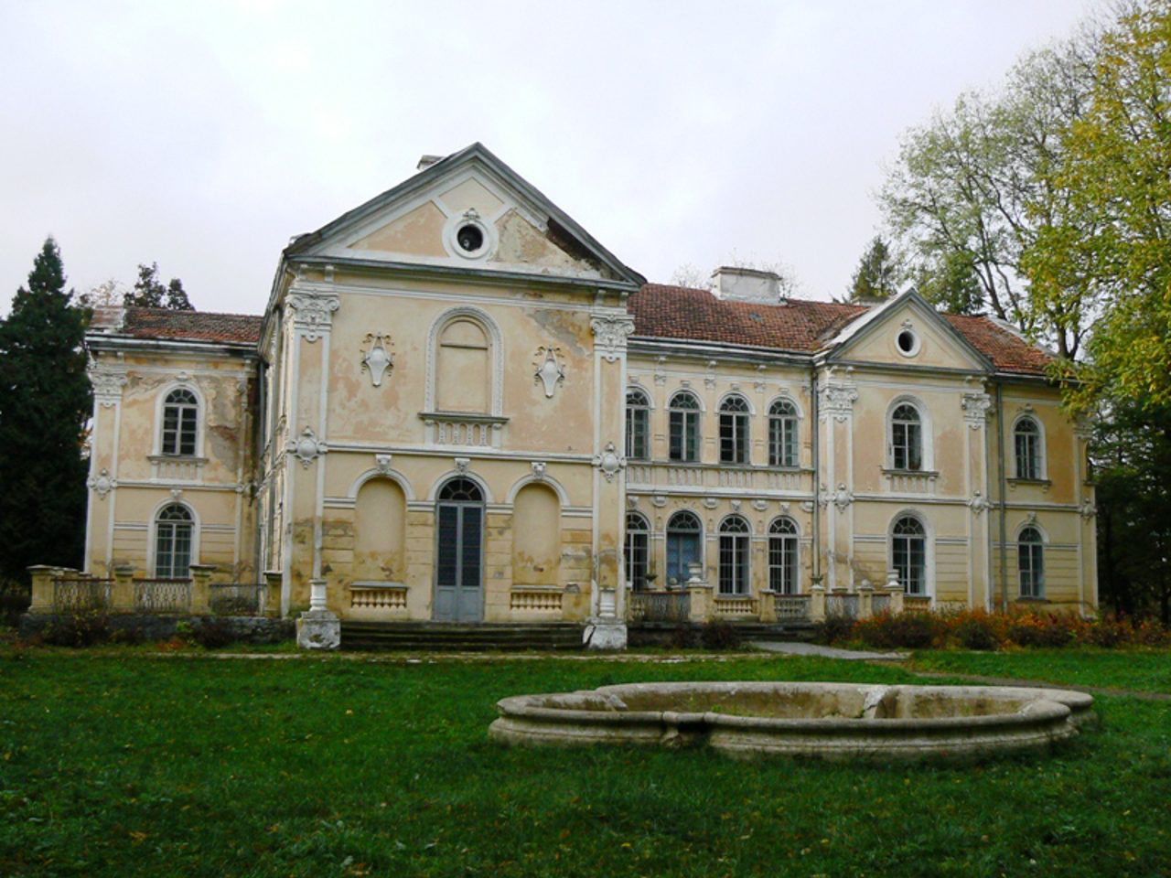 Палац Фредрів-Шептицьких, Вишня