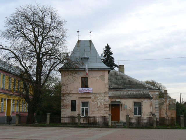 Будинок Озаркевича, Городок