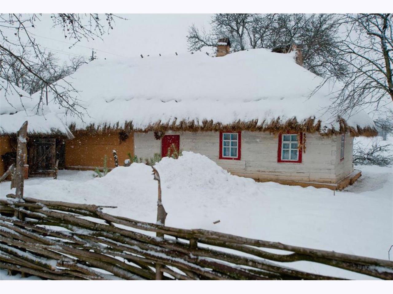 Polissia House, Horodske
