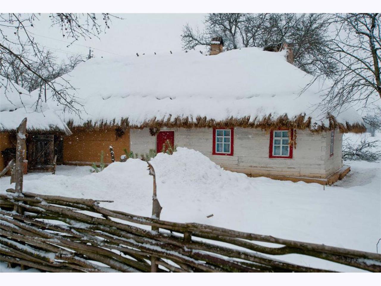 Полесская хата, Городское