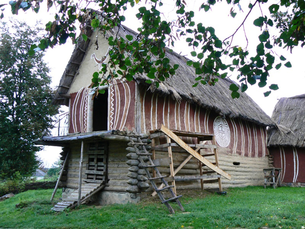 Trypillian Culture Reserve, Lehedzyne