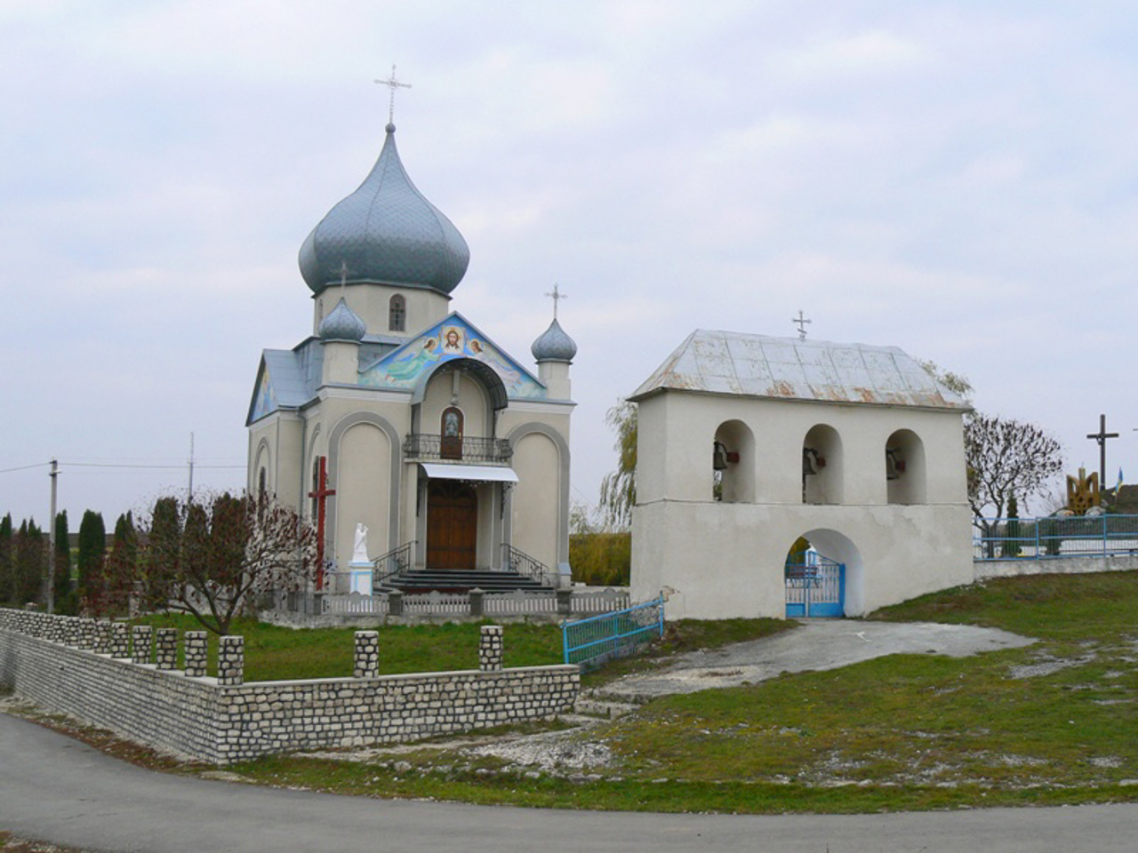 Церква Святого Духа, Полупанівка