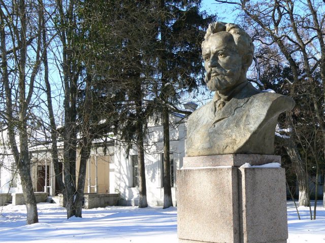 Petro Chaykovsky Museum, Nyzy