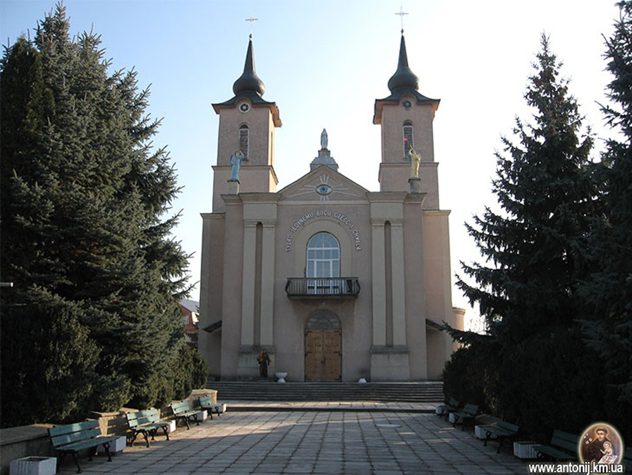 Костел Святого Станіслава, Городок