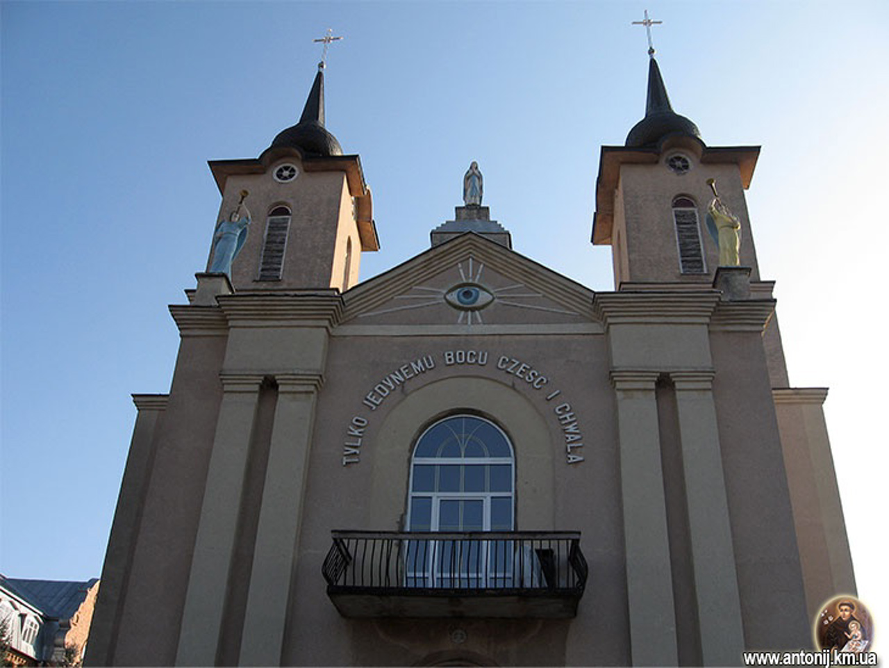 Костел Святого Станислава, Городок