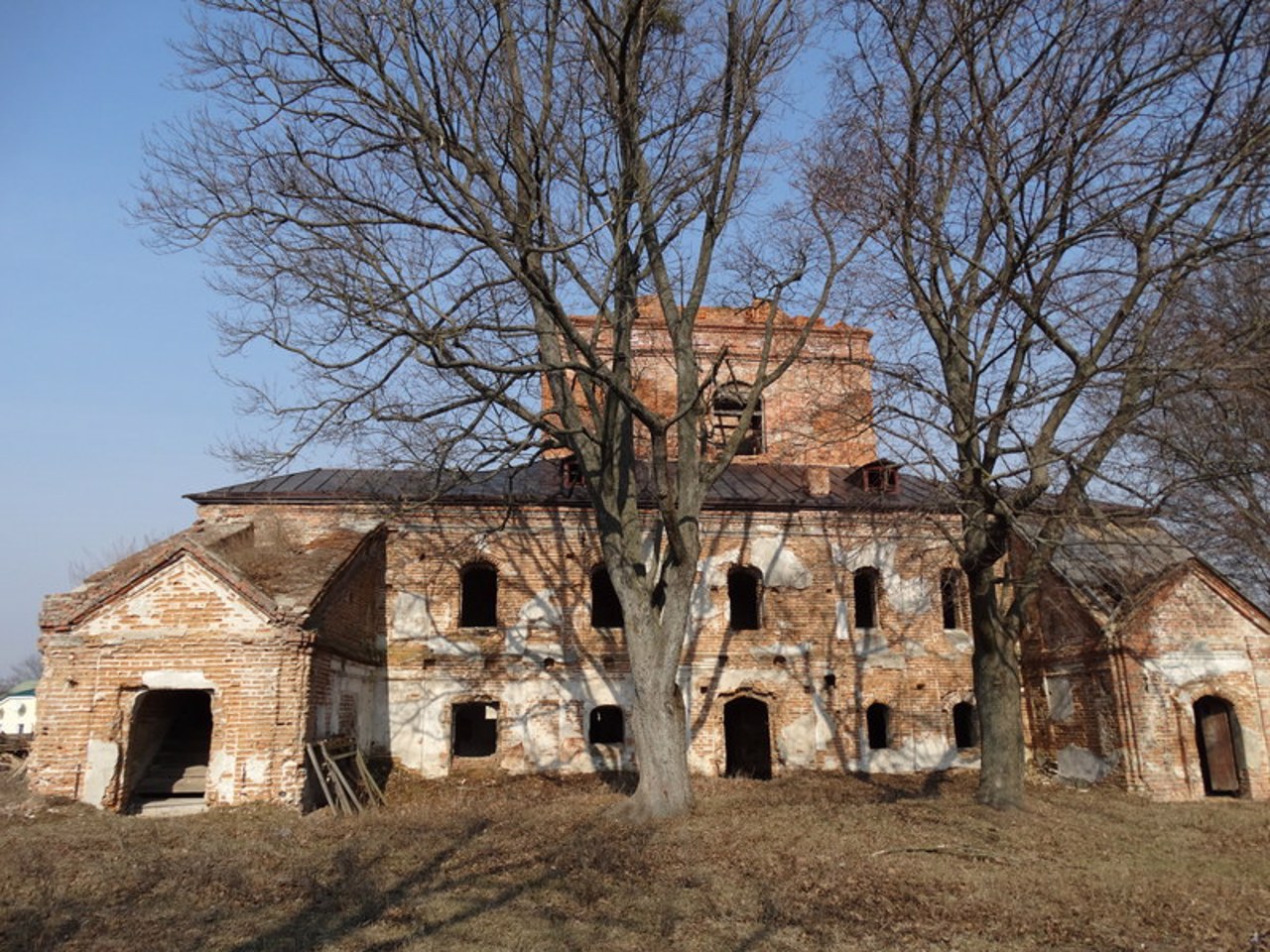 Ильинская церковь-крепость, Короп