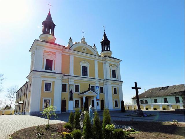 Костел Святої Анни, Полонне