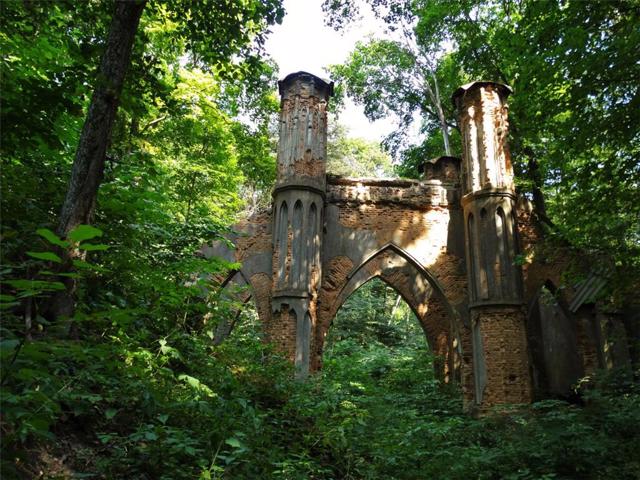 Готичний місток, Сокиринці