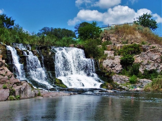 Водоспад Білі камені, Кривий Ріг